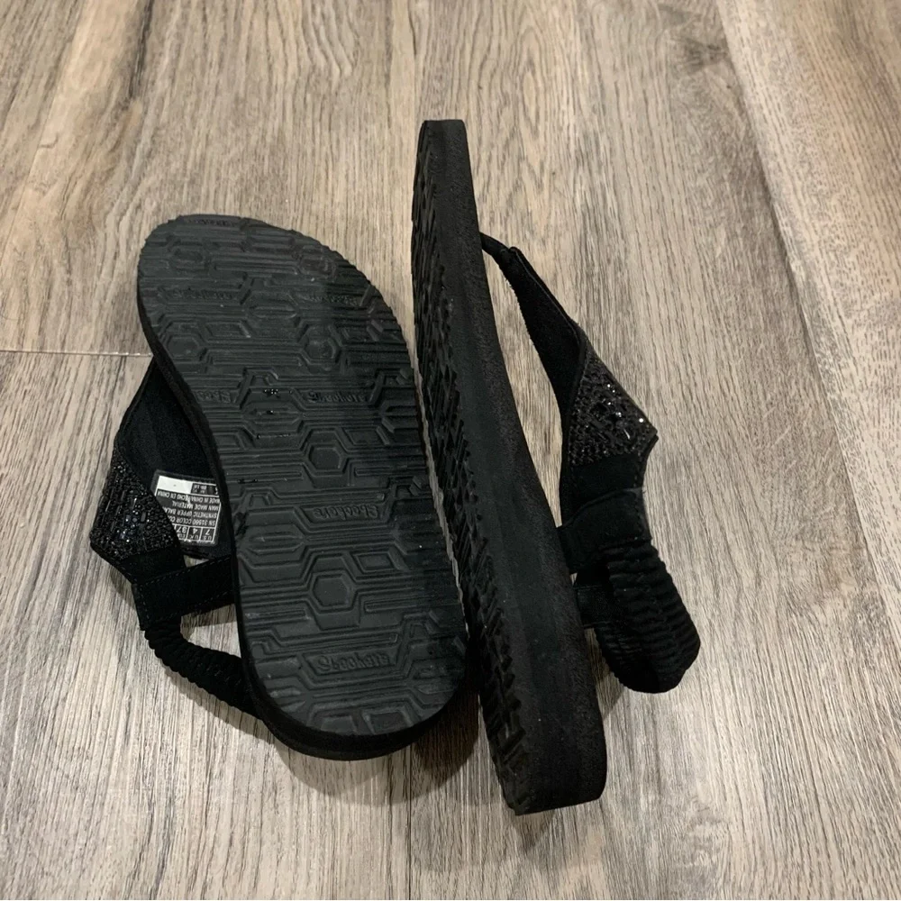 Sketchers  Black T Strap Sandal Womens 7 Jewels Shoe Comfort Yoga Mat - Picture 6 of 8